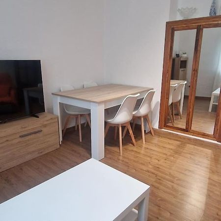 Apartamento En Oviedo 646A ภายนอก รูปภาพ